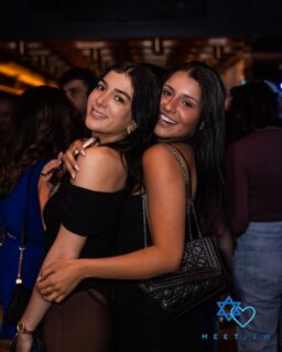 NYC Yom Ha’atzmaut Balagan was electric 🔥

The rain was pouring outside, but it didn’t stop us from partying and celebrating Israel inside 🇮🇱🫶🏼

S/o to @abraham_ay_ for collabing with us and throwing an incredible event - give him a follow! 🥳

Till next time NYC, we love you! 💙

Next party:👇🏼

Sunday, May 24: Sababa Summer Mansion Pool Party in Long Beach, CA, get your ticket with the LINK IN BIO!