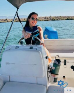 Our first featured guest for our Sababa Summer Mansion Pool Party is the lovely, @todococo! 🤩

“Hey, I’m Tova. I’m 26 years old, born and raised in LA. I work as an administrative assistant at a Jewish school that supports children with special needs.” 

Get your ticket with the LINK IN BIO! 

Upcoming Summer Kickoff Events! 👇🏼

Sunday, May 24: SoCal Sababa Summer Mansion Pool Party in Long Beach, CA, with 2 pools (1 indoor), 3 jacuzzis, open bar, all you can eat kosher pizza buffet, jungle gym, basketball court, volleyball court, ping pong, special guest DJs, and much more! 🔥

Sunday, June 7: North American Virtual Speed Dating open to all ages 23+ for residents in the USA, Canada, and Mexico 💙